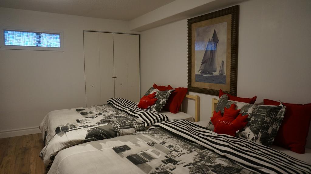 Margie Townhome Suites Toronto Exteriör bild