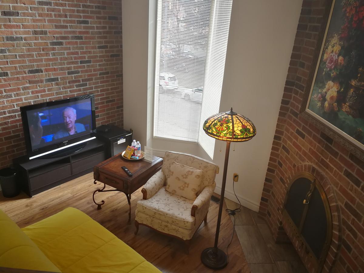 Margie Townhome Suites Toronto Exteriör bild