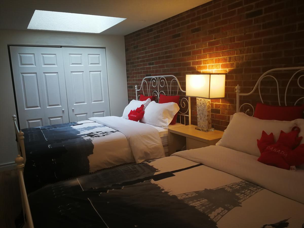 Margie Townhome Suites Toronto Exteriör bild